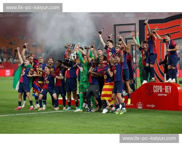 伯纳乌的硝烟:0506赛季皇马巴萨,一场载入史册的国王杯之战 伯纳乌的硝烟:0506赛季皇马巴萨,一场载入史册的国王杯之战
